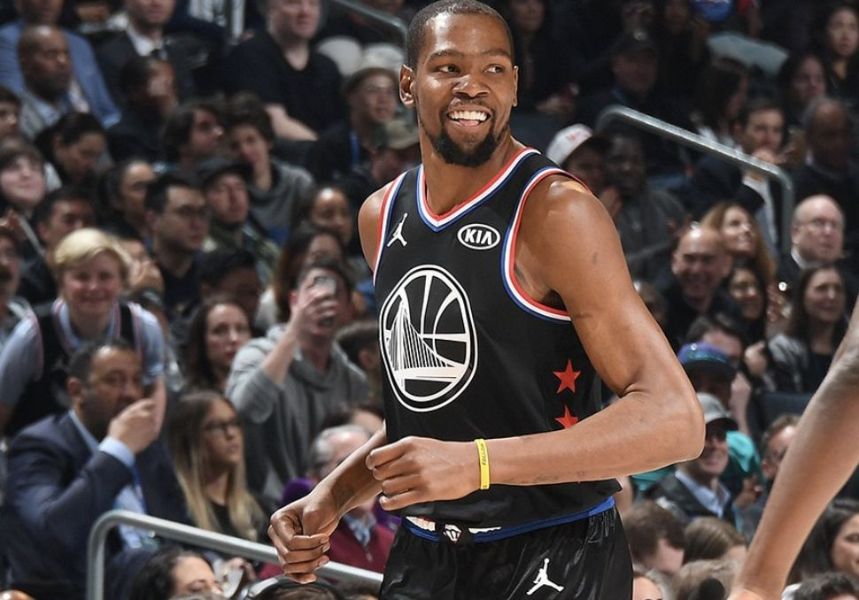 下依旧坚守 下依旧坚守