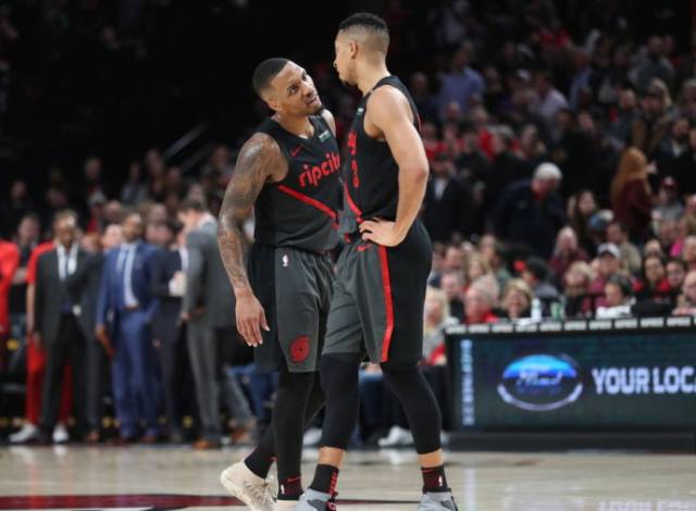 队都需深思 队都需深思